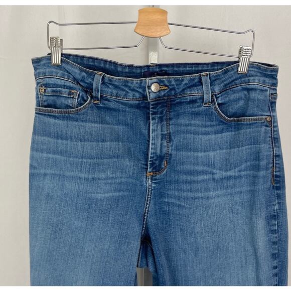 NYDJ High Rise Five Pocket Straight Jeans Zip Fly Medium Wash Blue Size 18W Plus - Picture 4 of 10